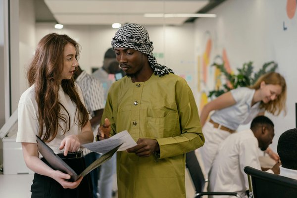 Bahnbrechende Wetterprognosen für die Agrarwirtschaft: Wie Maschinelles Lernen Präzise Vorhersagen Ermöglicht